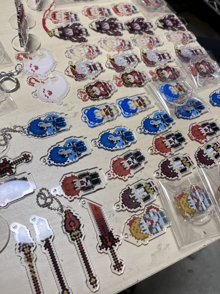 【原神】キャラ、武器 アクリルスタンド/キーホルダー