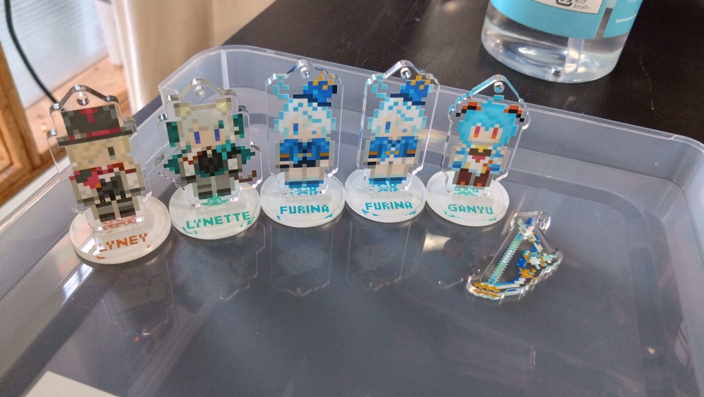 【原神】キャラ、武器 アクリルスタンド/キーホルダー