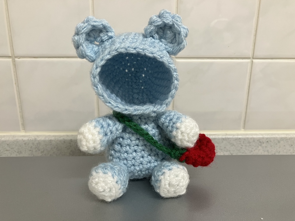 おまんじゅう🐻着ぐるみ