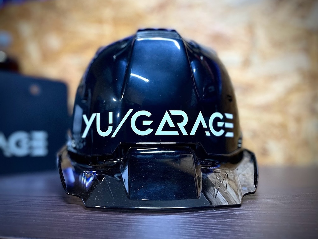 YU-GARAGE新ロゴステッカー