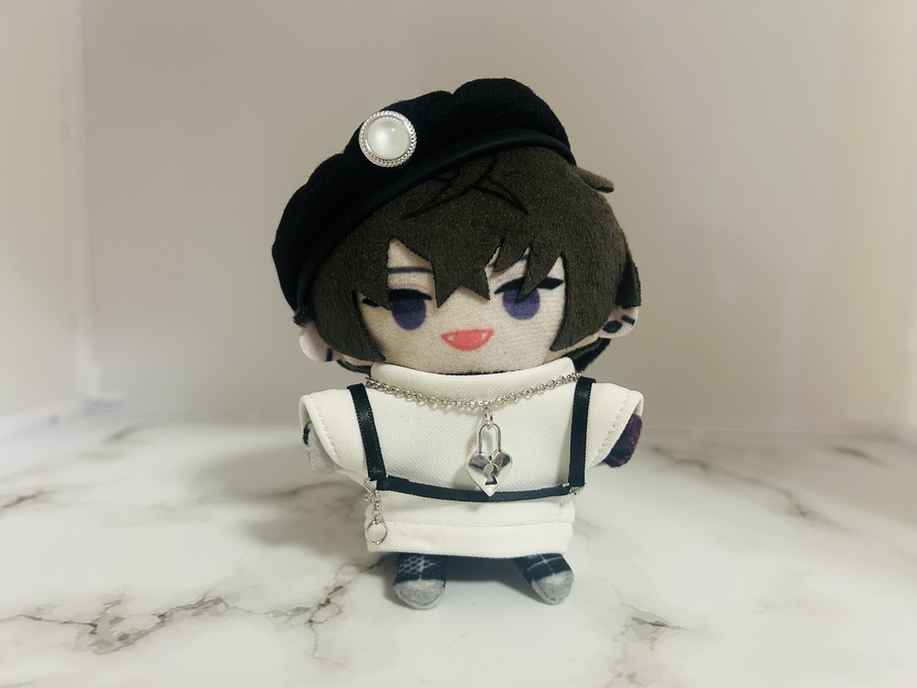 BLACK・WHITE T