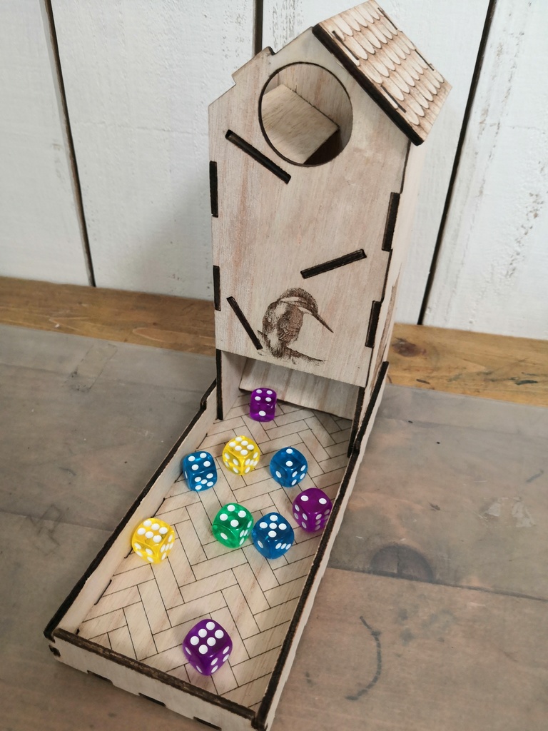 バードハウス型ダイスタワー
