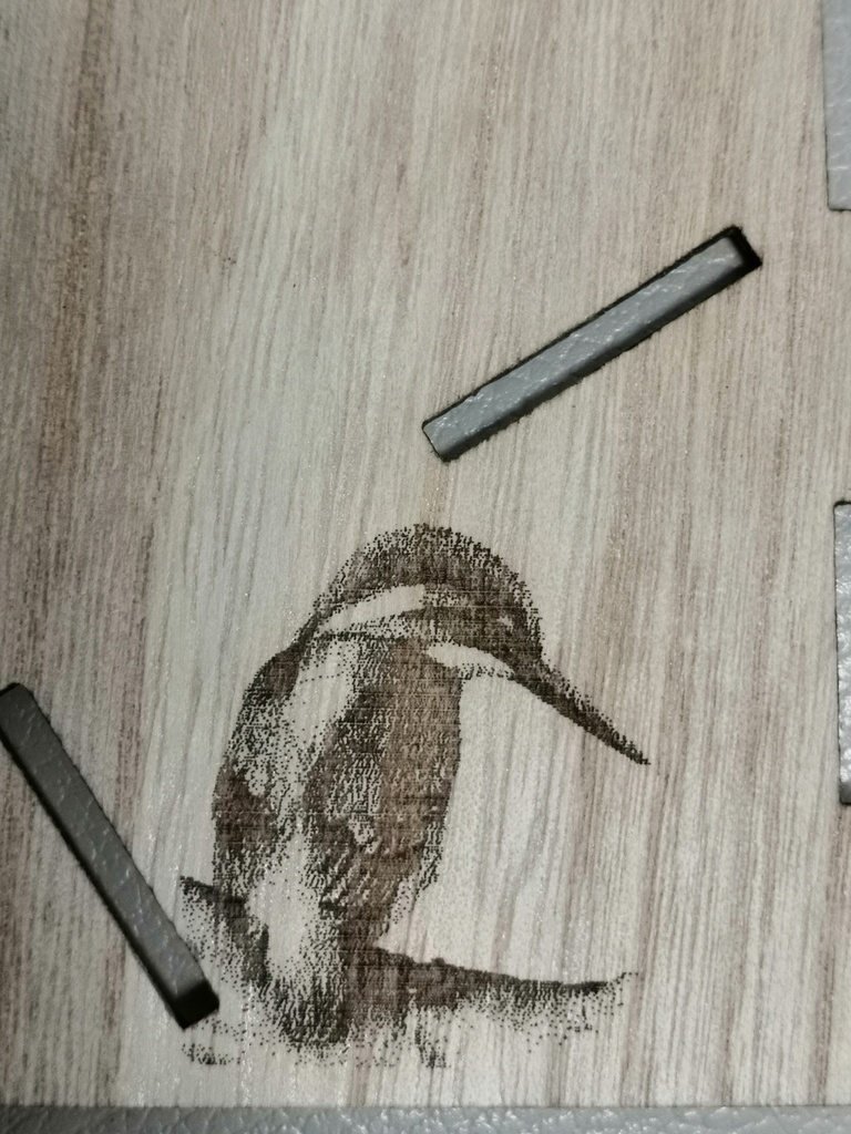 バードハウス型ダイスタワー