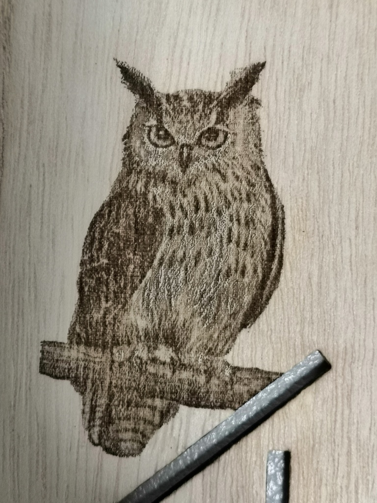 バードハウス型ダイスタワー