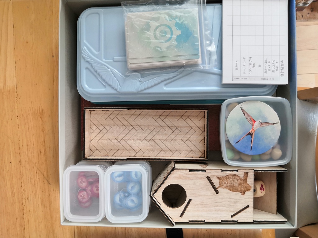 バードハウス型ダイスタワー