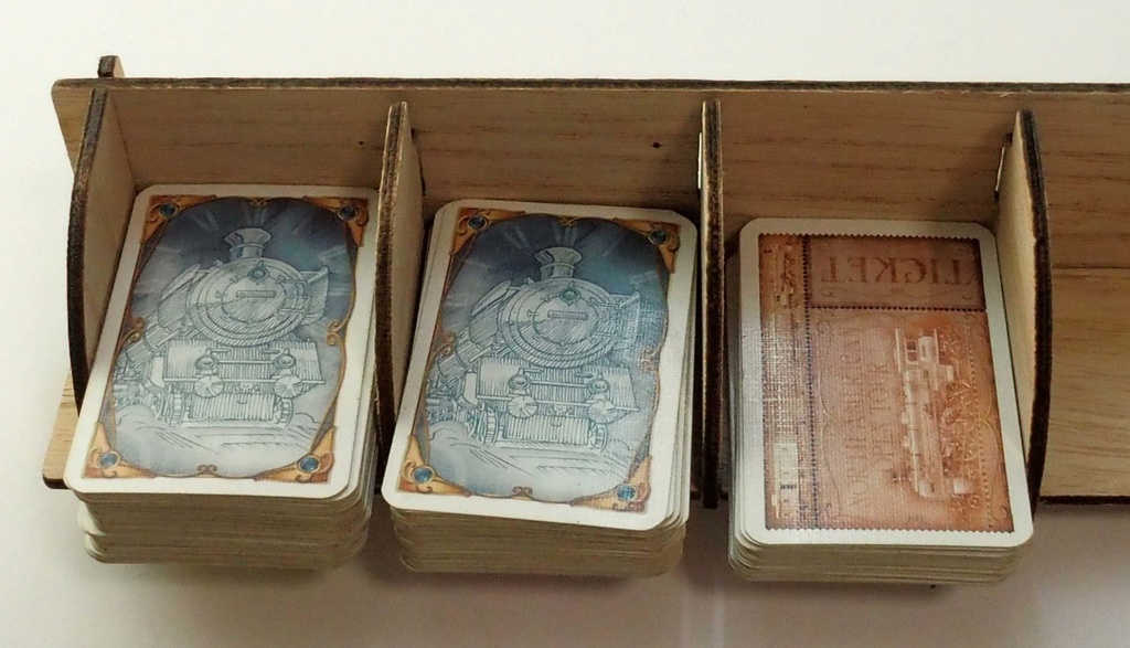 トークントレイ