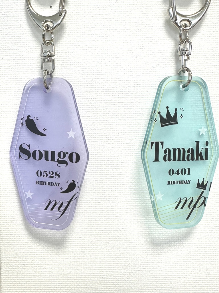 アイドリッシュセブン MEZZO" 四葉環・逢坂壮五 バースデーキーホルダー