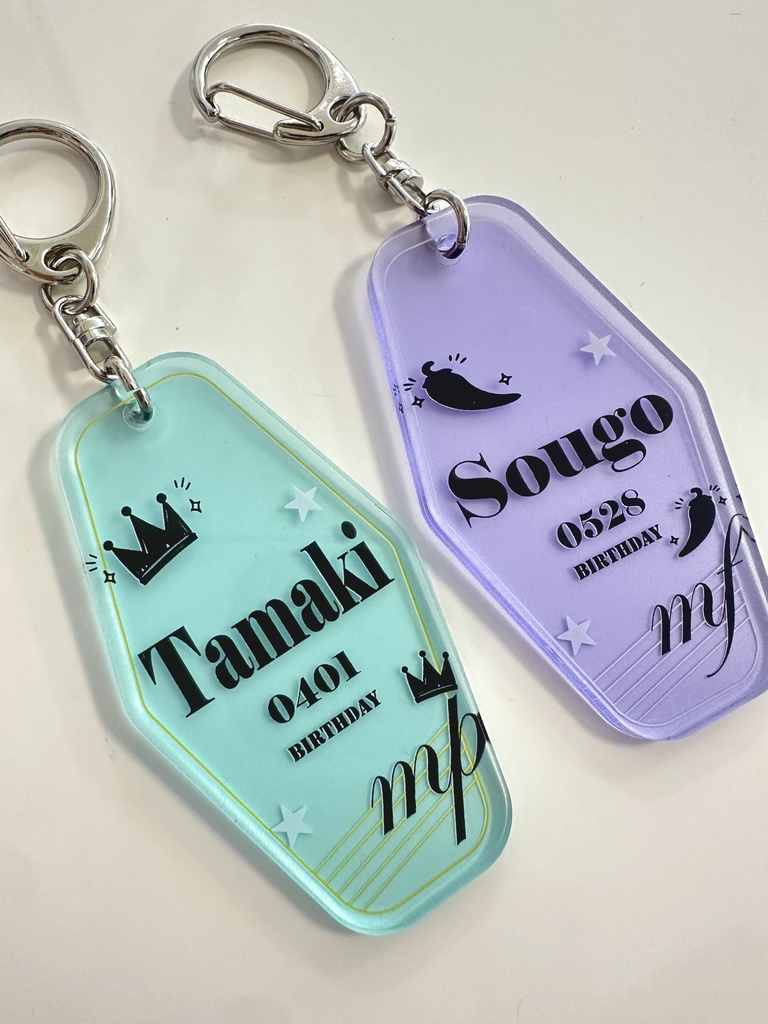 アイドリッシュセブン MEZZO" 四葉環・逢坂壮五 バースデーキーホルダー