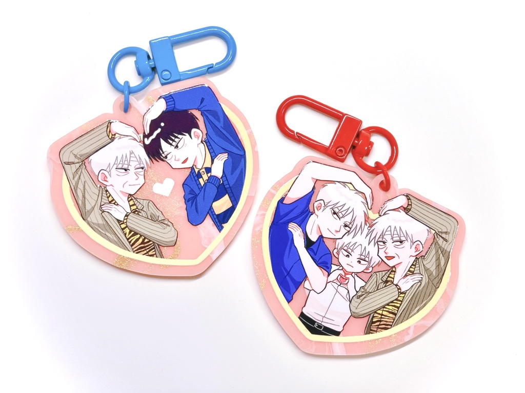 ハートポーズアクリルキーホルダー