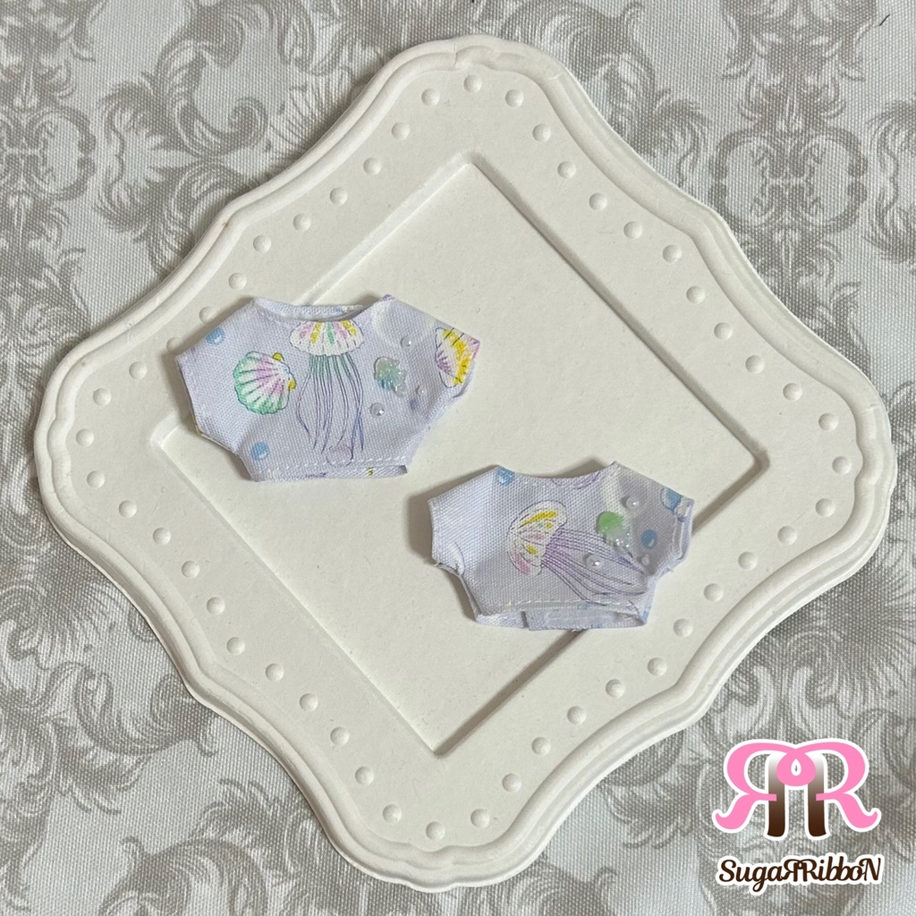 ゆめかわ光るクラゲシャツ