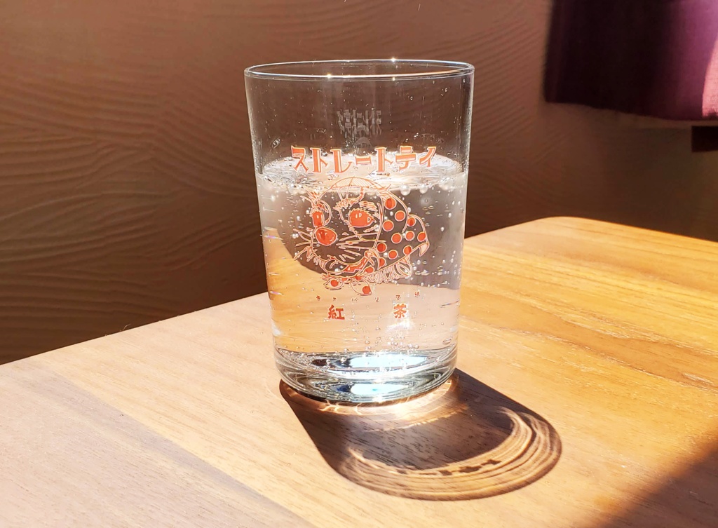 こむぎさんのレトログラス《赤・ストレートティ》