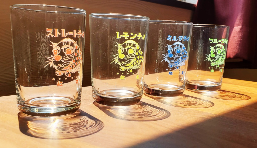 こむぎさんのレトログラス《緑・フルーツティ》