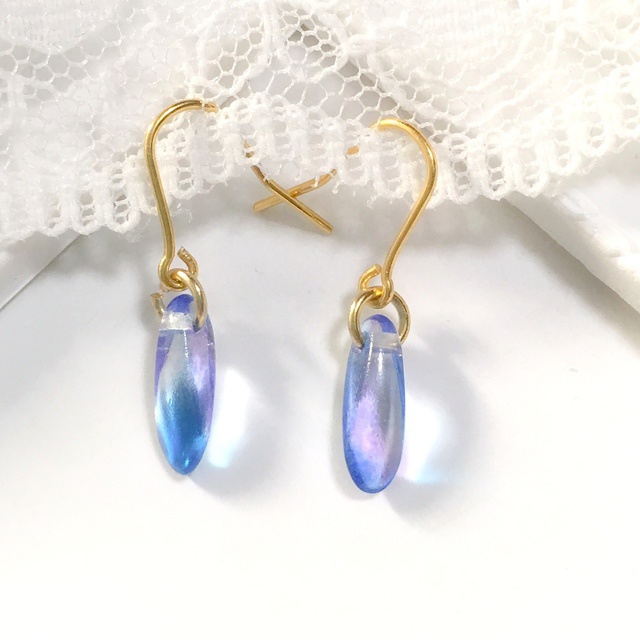 冬の妖精の羽ピアス