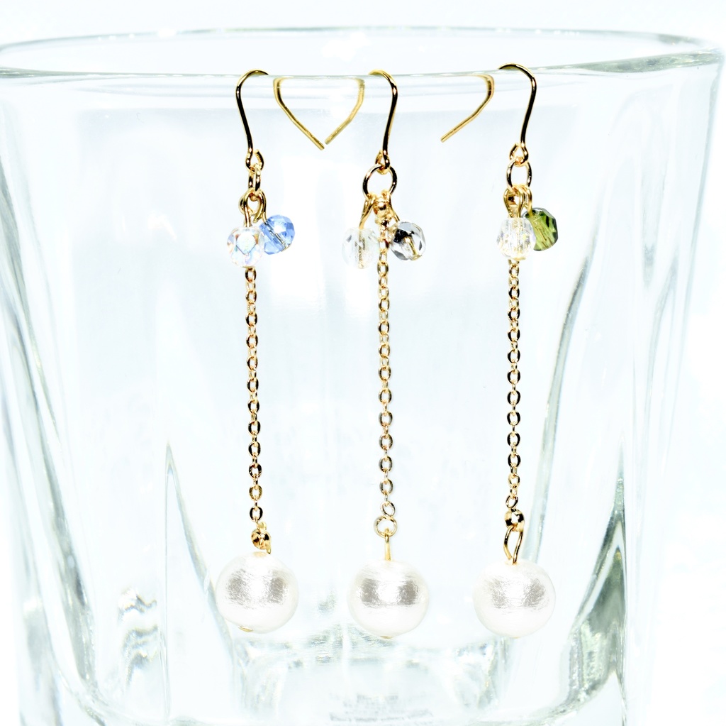 DC*赤井 リボンとコットンパールのピアス