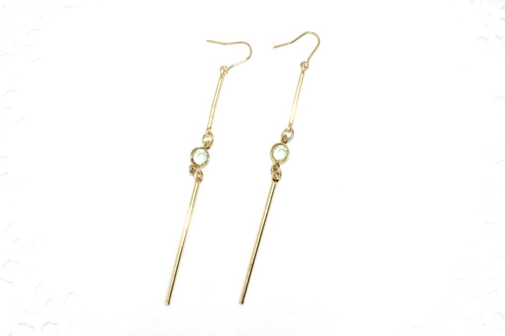 残2)DC*リシR ストレートロングピアス