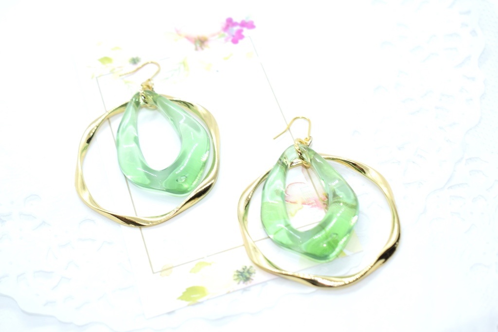 残2)DC*リシY 大ぶりピアスC