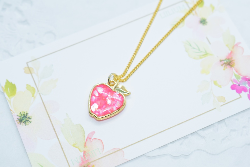 シェルりんごのネックレス