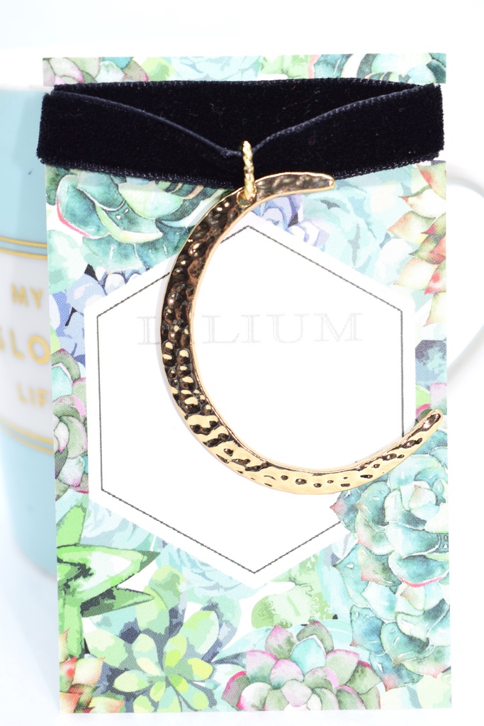 ベロアチョーカー【月】