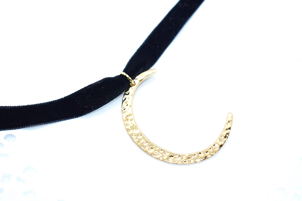 ベロアチョーカー【月】