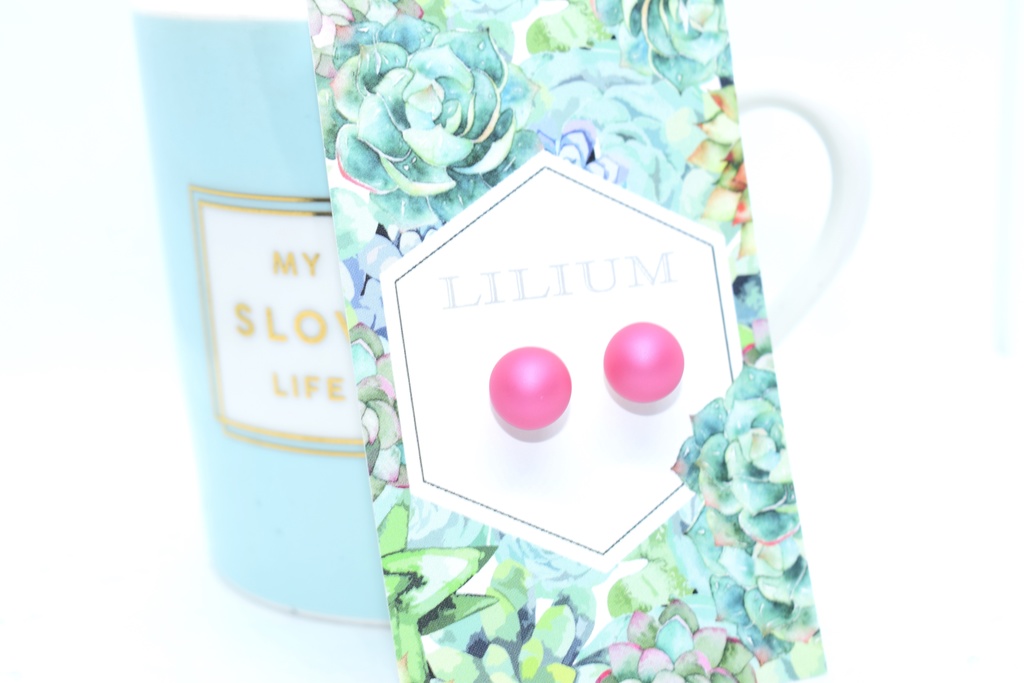 パールの一粒ピアス【マットフィッシャー】