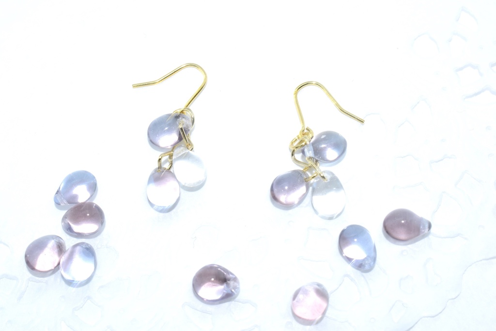 再販/お花の雫ピアス【ライトパープル】