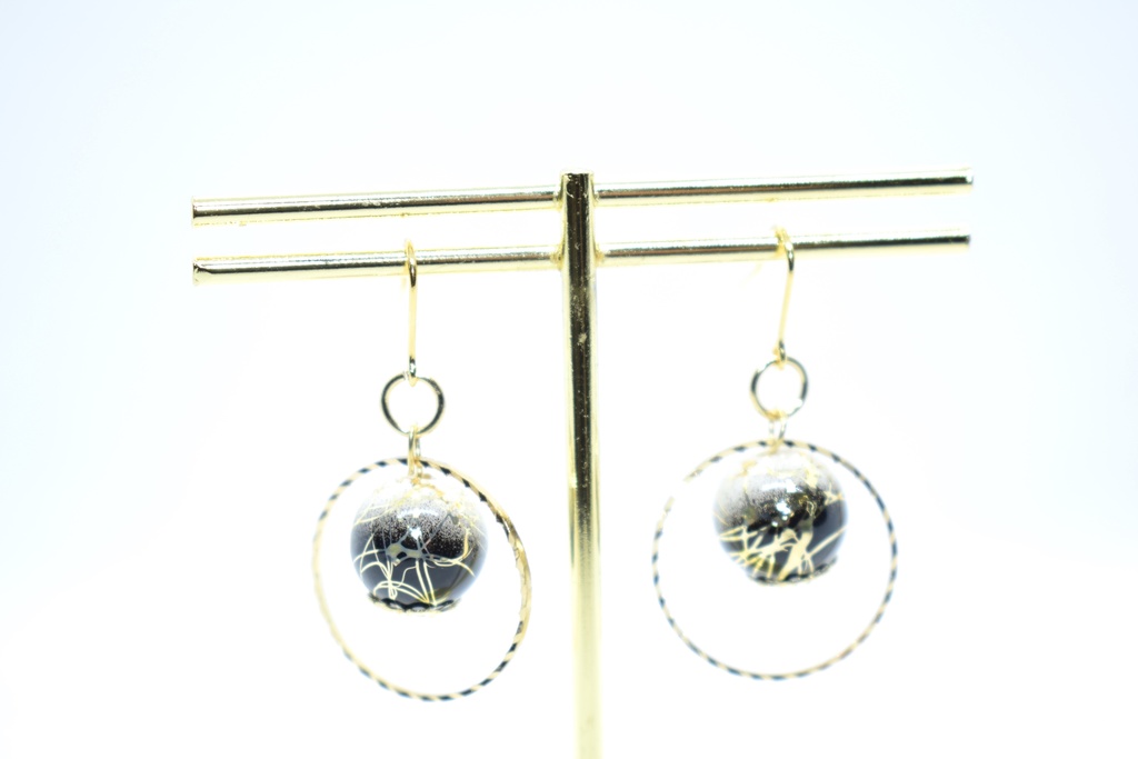 鬼滅*鬼舞辻無惨 グラデーションピアス