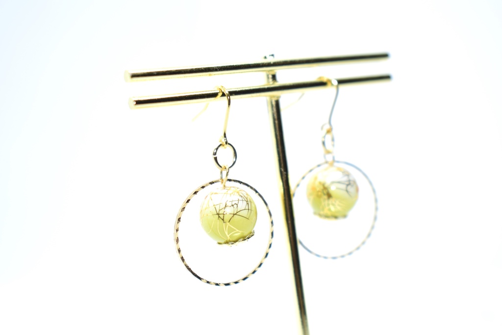 鬼滅*我妻善逸 グラデーションピアス