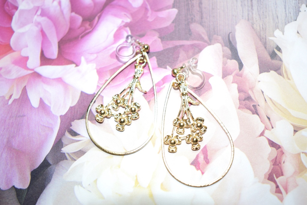 フラワーブーケピアス