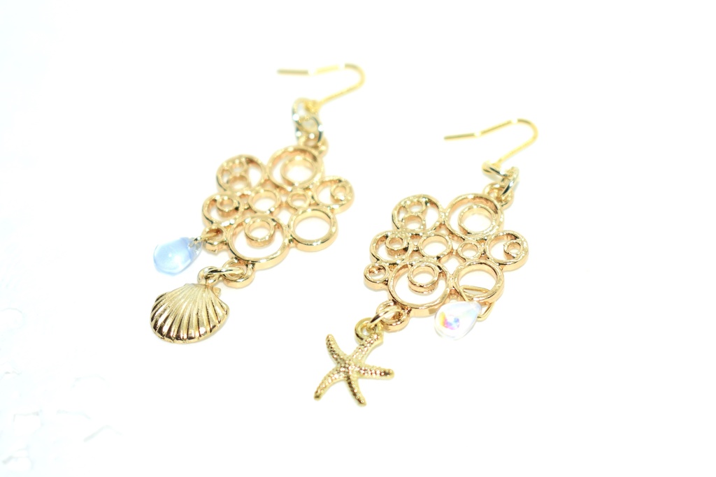 泡沫サマーピアス