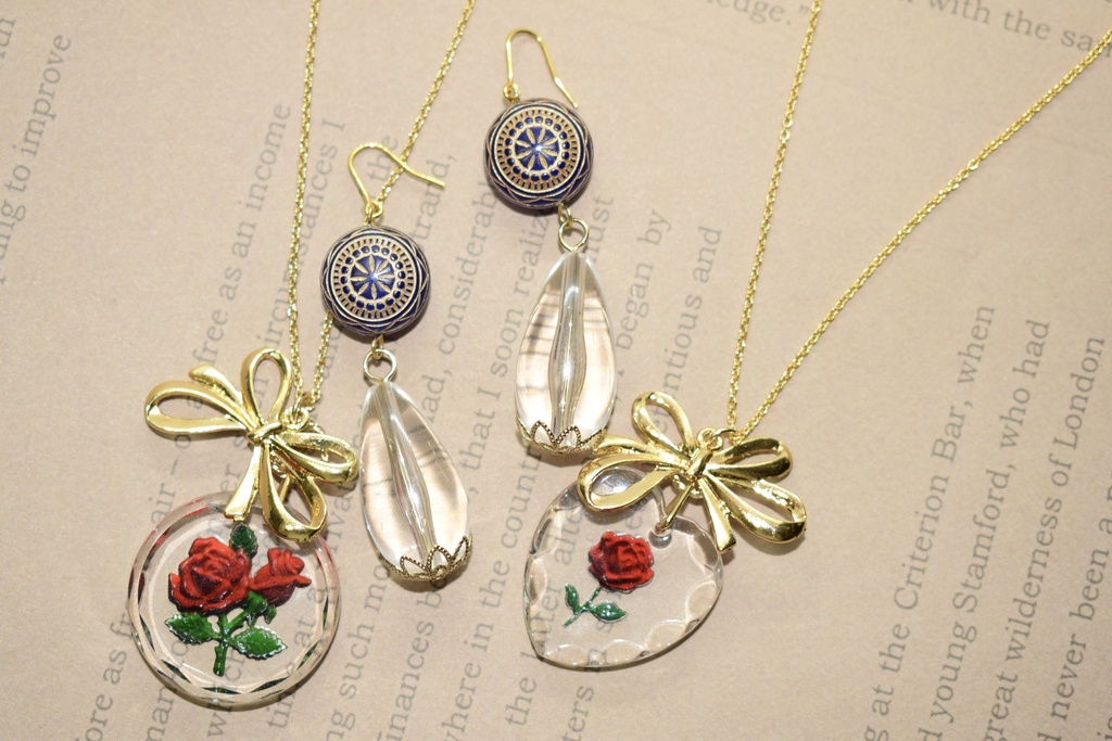 ヴィンテージ風ピアス