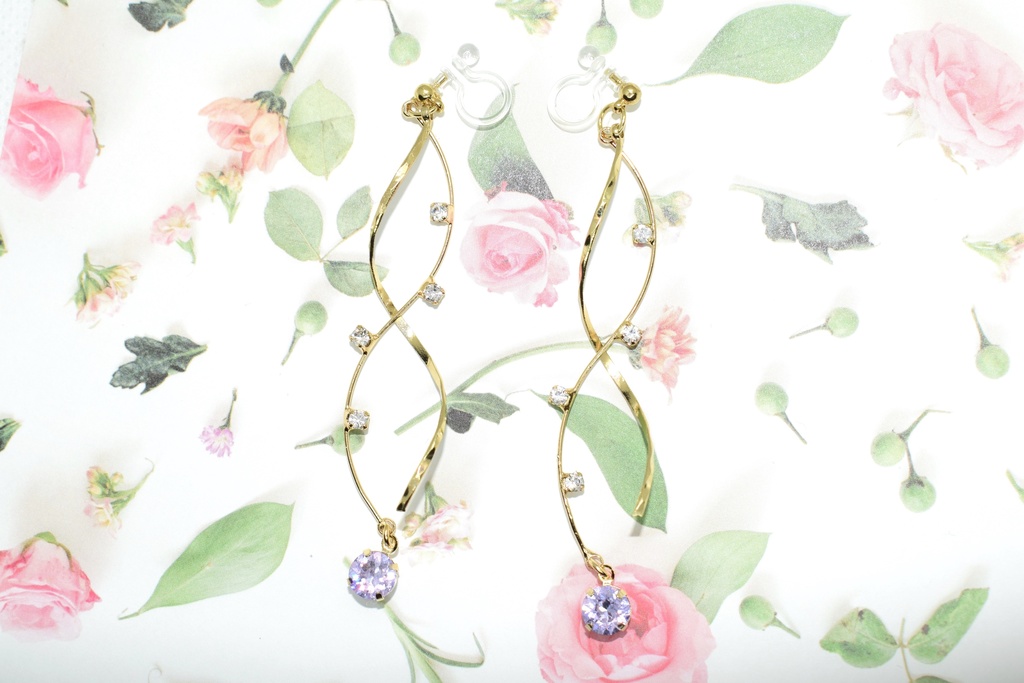 刀剣乱舞*蜂須賀虎徹 スワロピアスA