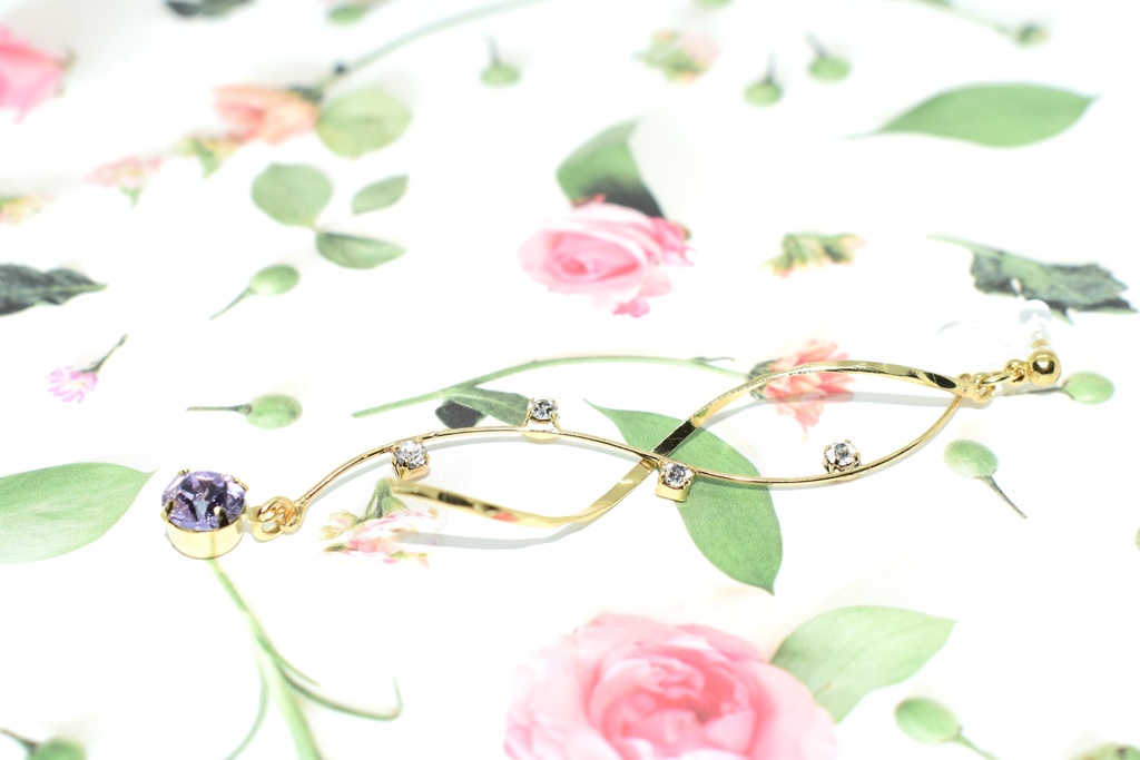 刀剣乱舞*蜂須賀虎徹 スワロピアスA