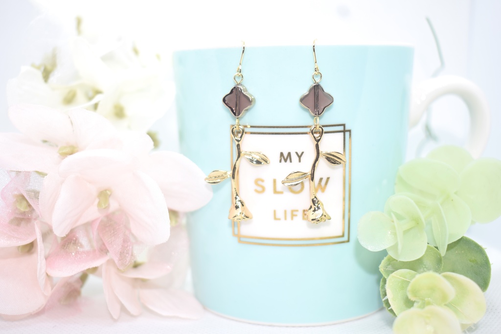 滝夜叉丸*バラのピアス