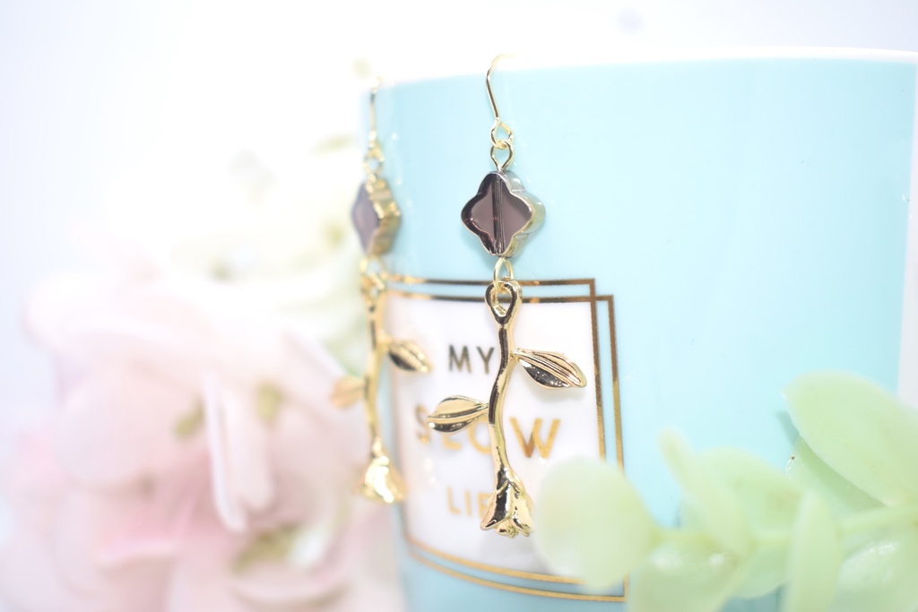 滝夜叉丸*バラのピアス