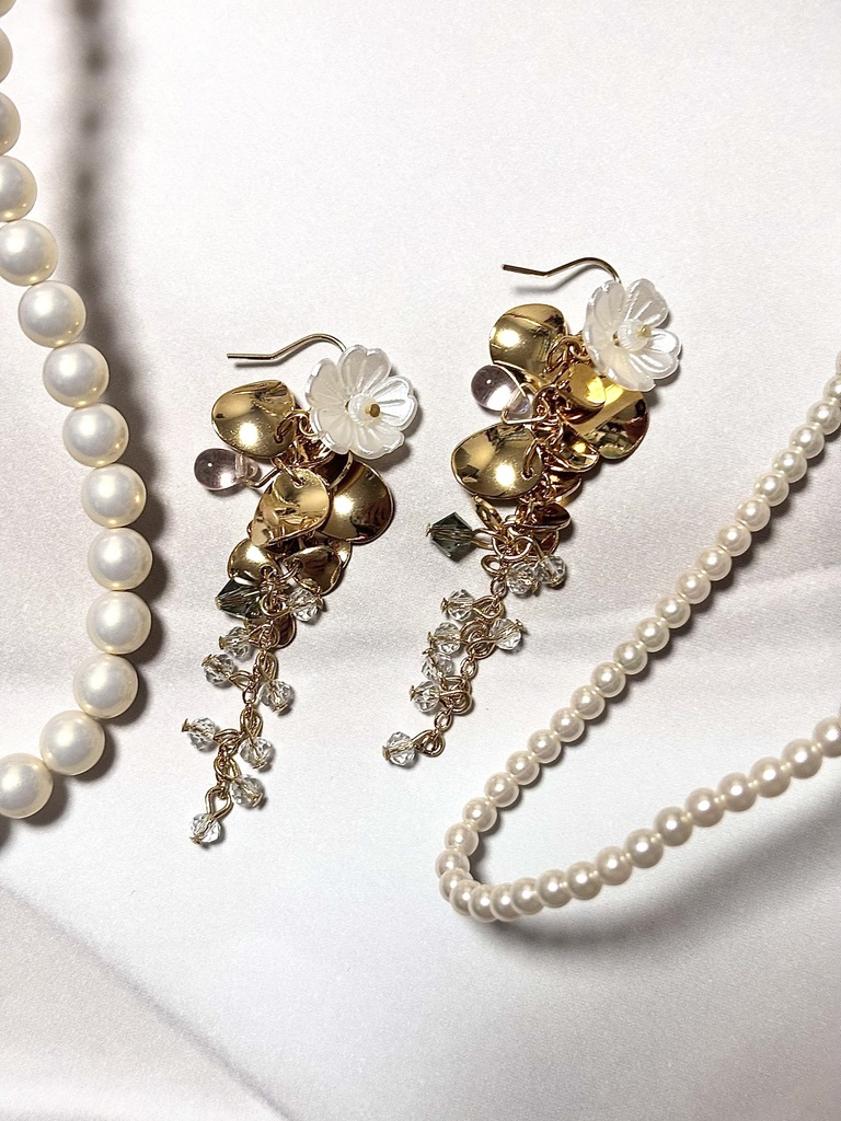 雑伊しゃらしゃらロングピアス