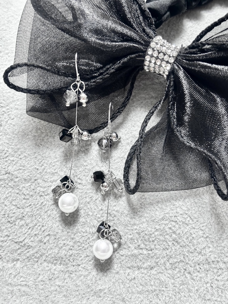 タソガレドキ*しゃらしゃらピアス