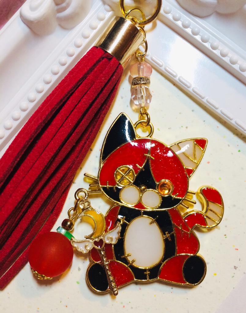 【オーダー専用】ハンドメイド/レジンアクセサリー/ツギハギネコ