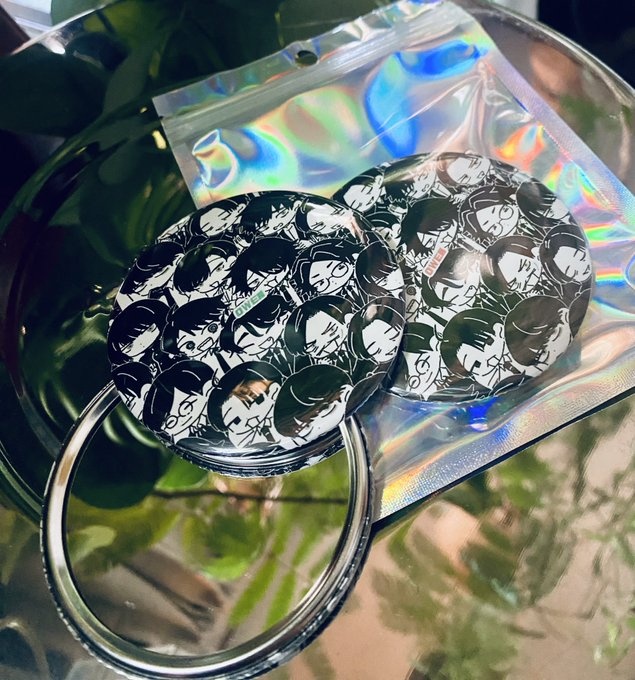 owen缶バッジミラー