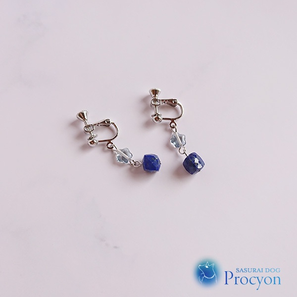 ラピスラズリのイヤリング