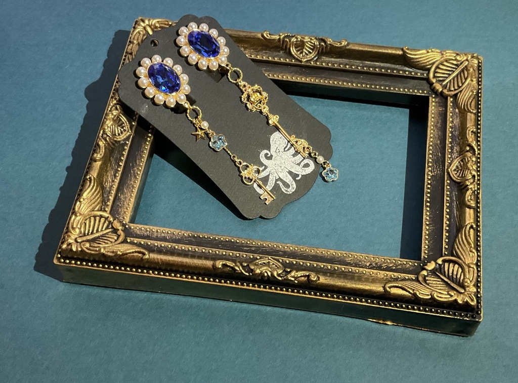 【ツイステ】ブレイジング・ジュエル　イメージ　イヤリング