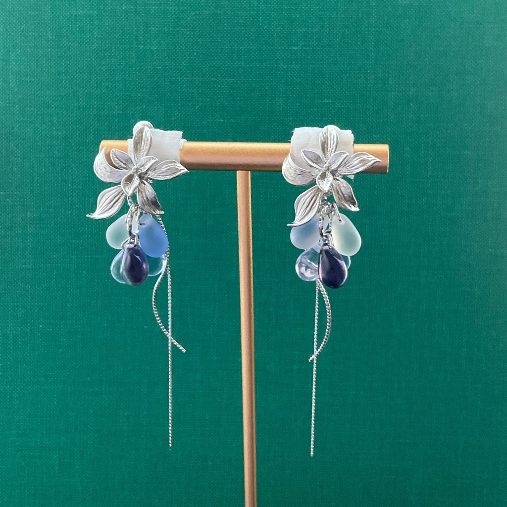 【ツイステ】イデア・アズール ブートニアイメージ イヤーアクセサリー