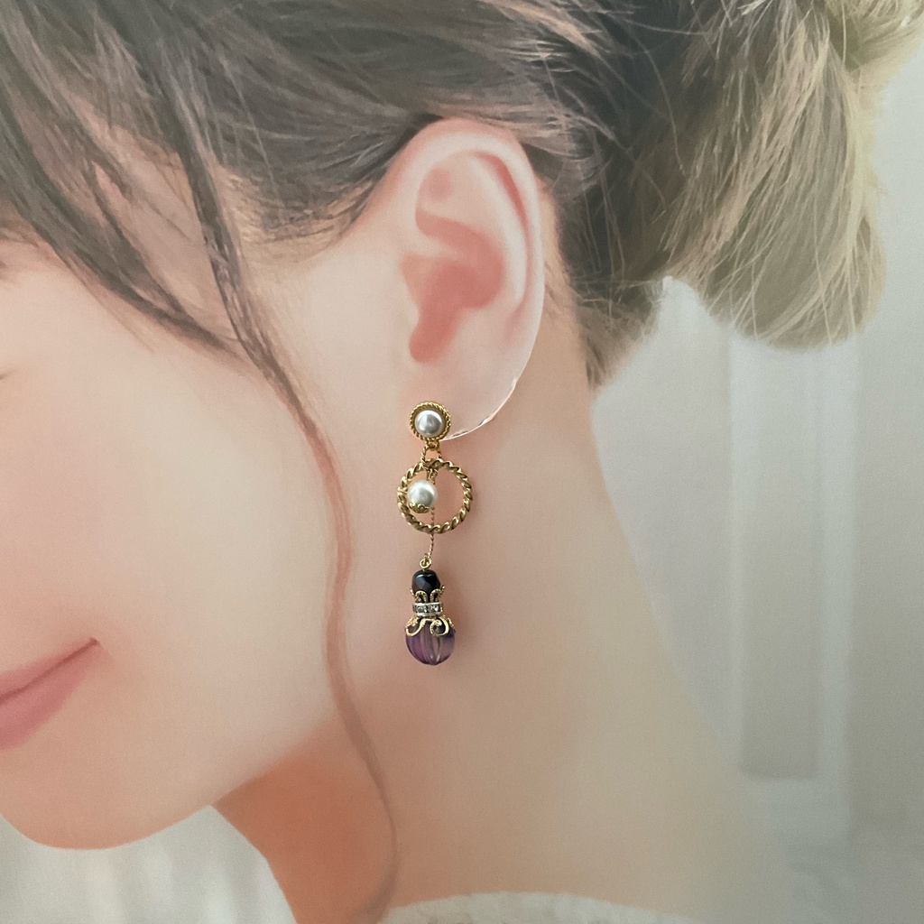 【ツイステ】アズールの香水瓶風イヤーアクセサリー