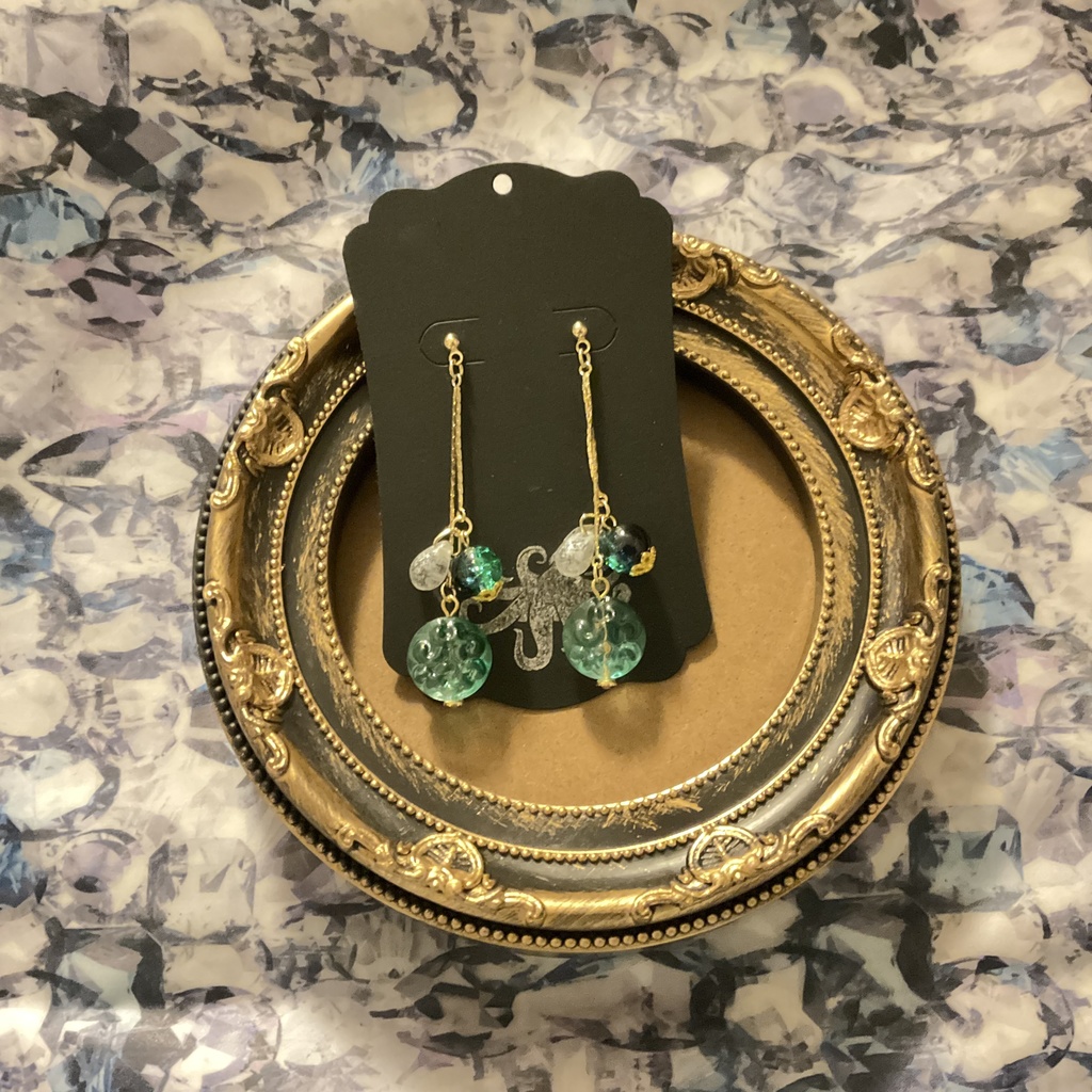 【ツイステ】キャンディ ドロップ イヤーアクセサリー