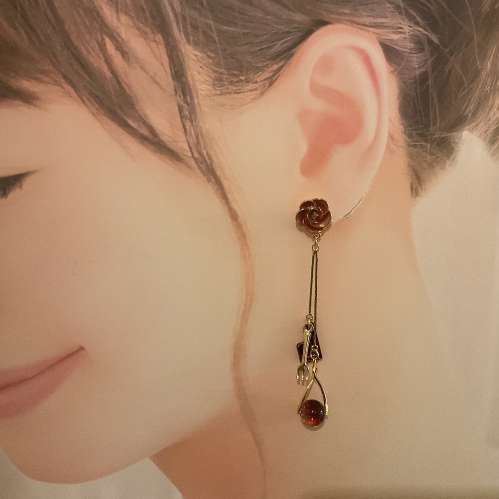 【ツイステ】ラ・ボンボニエール　イヤーアクセサリー