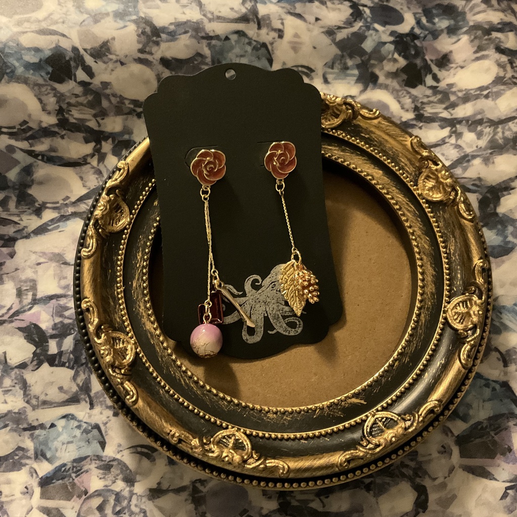 【ツイステ】ラ・ボンボニエール イヤーアクセサリー