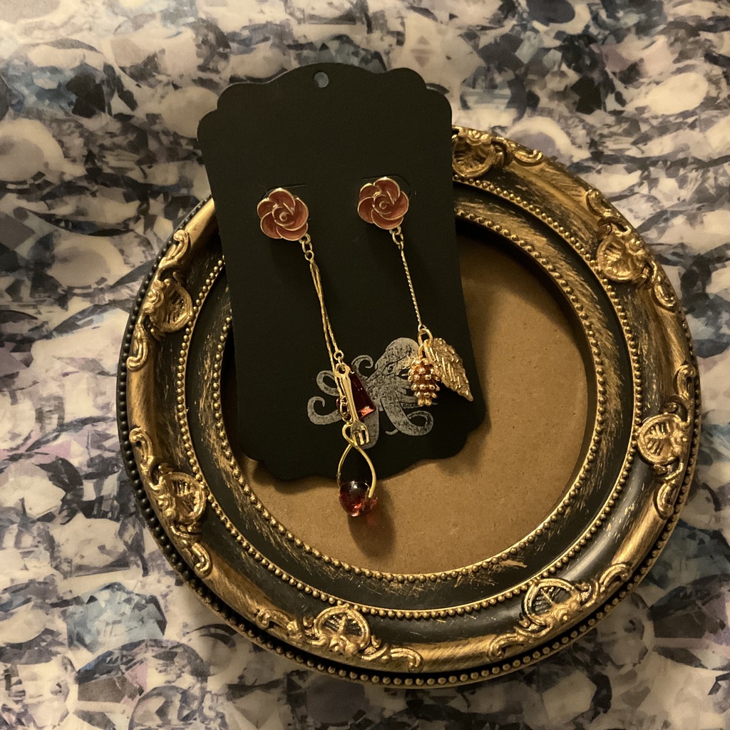 【ツイステ】ラ・ボンボニエール イヤーアクセサリー