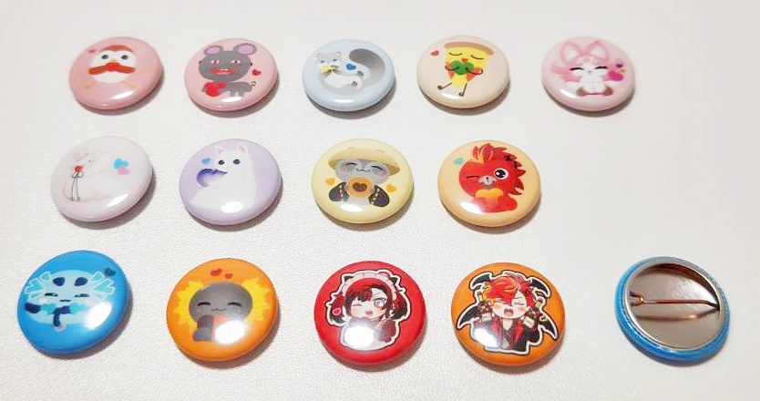 ホロスタ缶バッジ