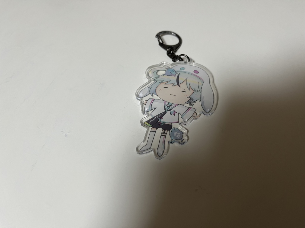 【非公式同人アイテム】パレプロアクキー 夏渚まはろ(表情A)