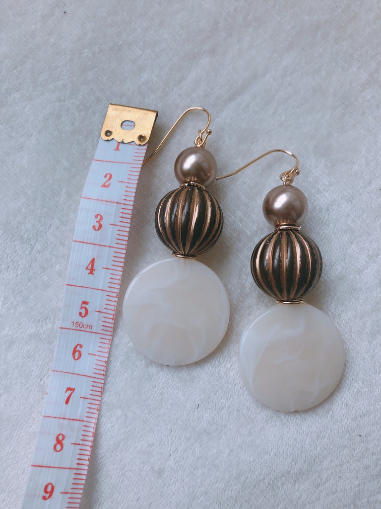 ピアス イヤリング