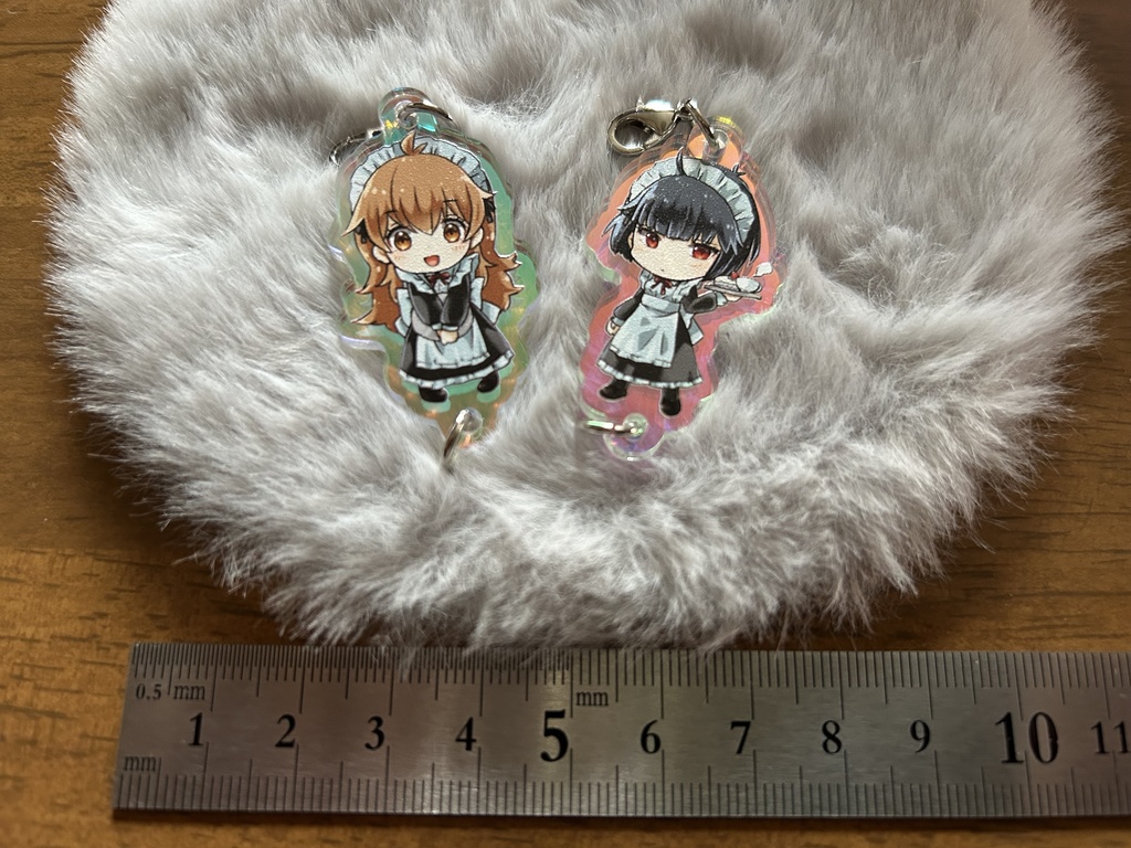 メイドさんアクリル連結チャームセット